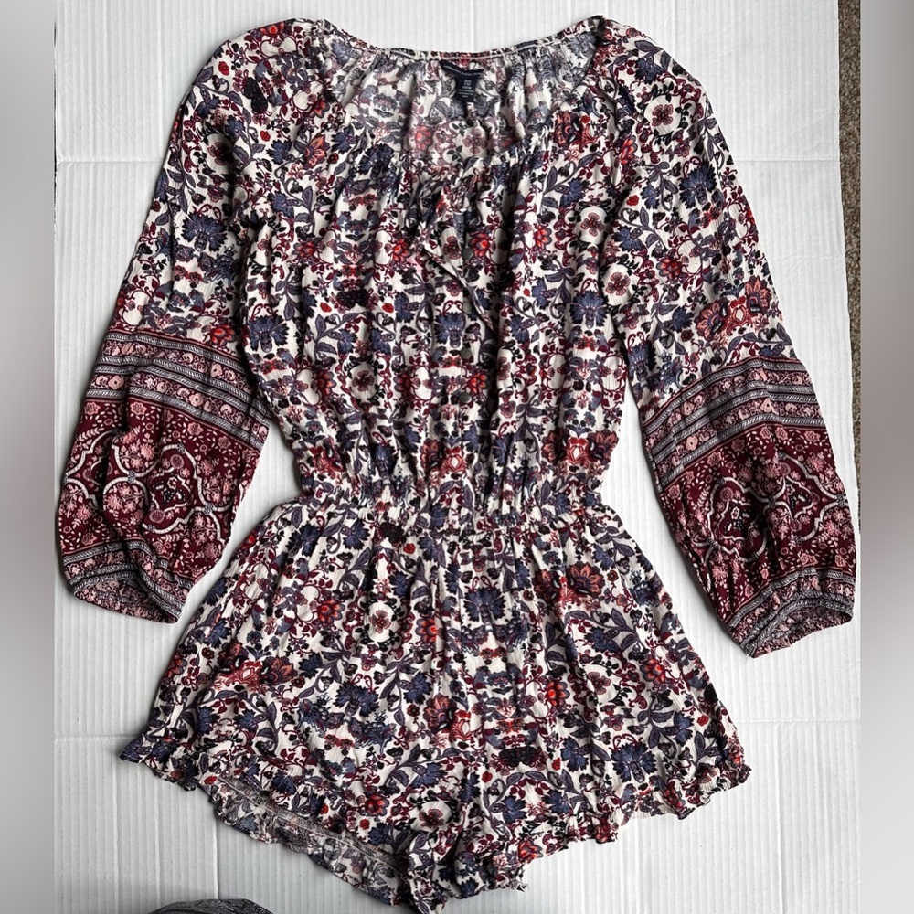 American Eagle Outfitters Floral Romper Size XXS